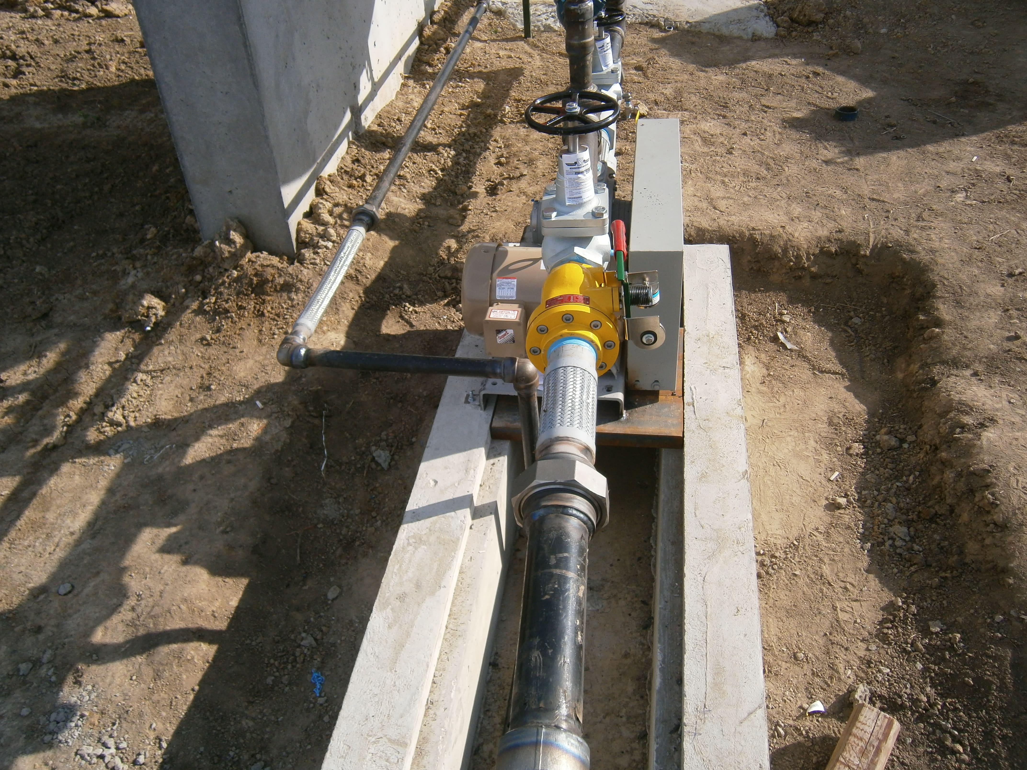 Donnellson IA pump pipeline